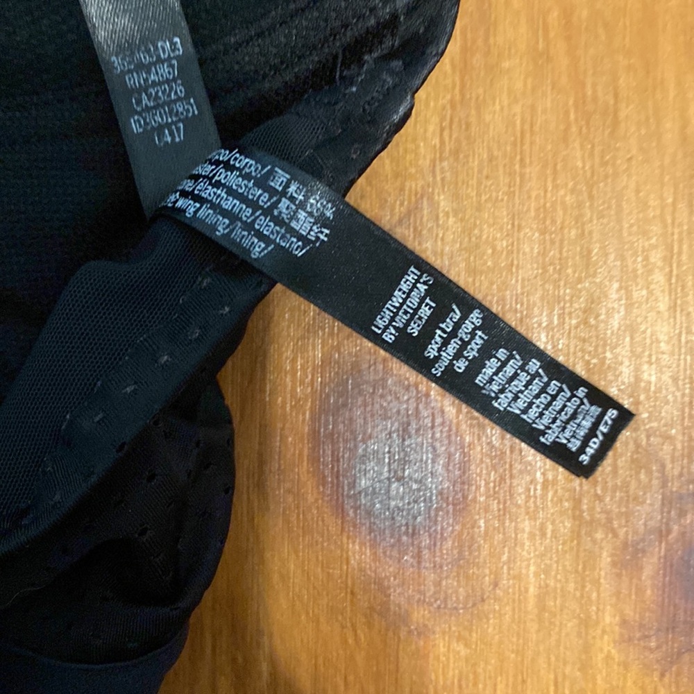 Victoria Bra - Picture 3 of 3